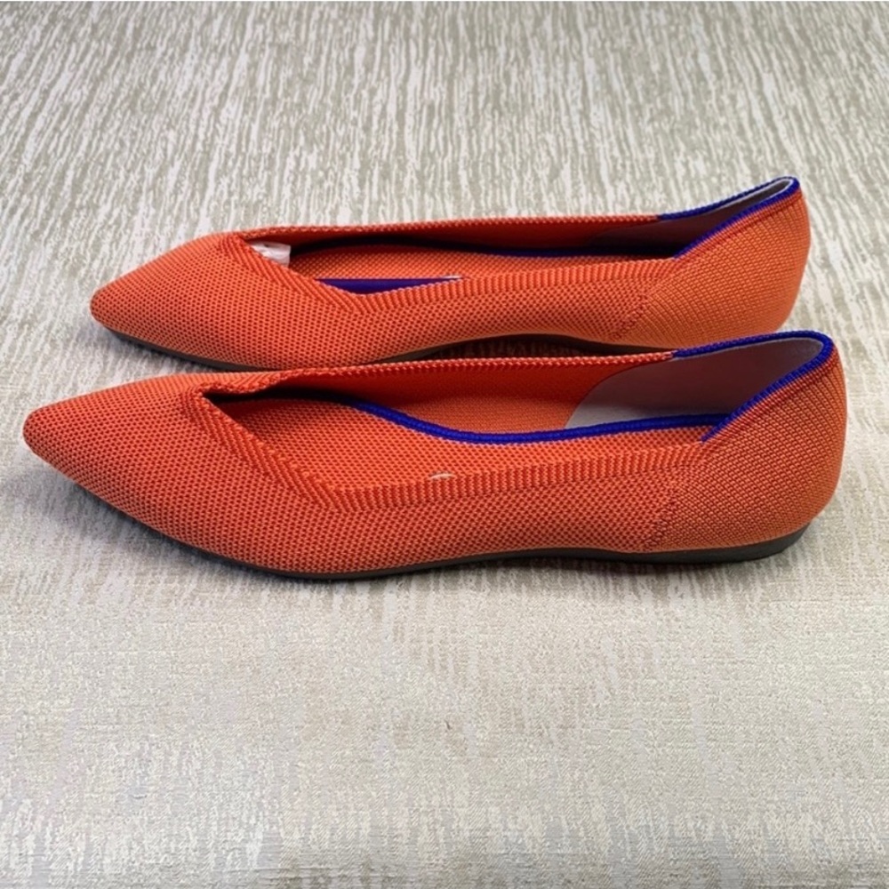 💫HP‼️💫 NWOT Rothy’s Pointed Toe Loafers in Orange w/ Blue Piping, Sz 8 - Picture 1 of 4